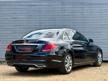 Used Mercedes-Benz C Class 2015 for sale - 79622162: Photo