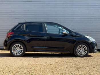 Used Peugeot 208 2019 for sale - 74372632: Photo