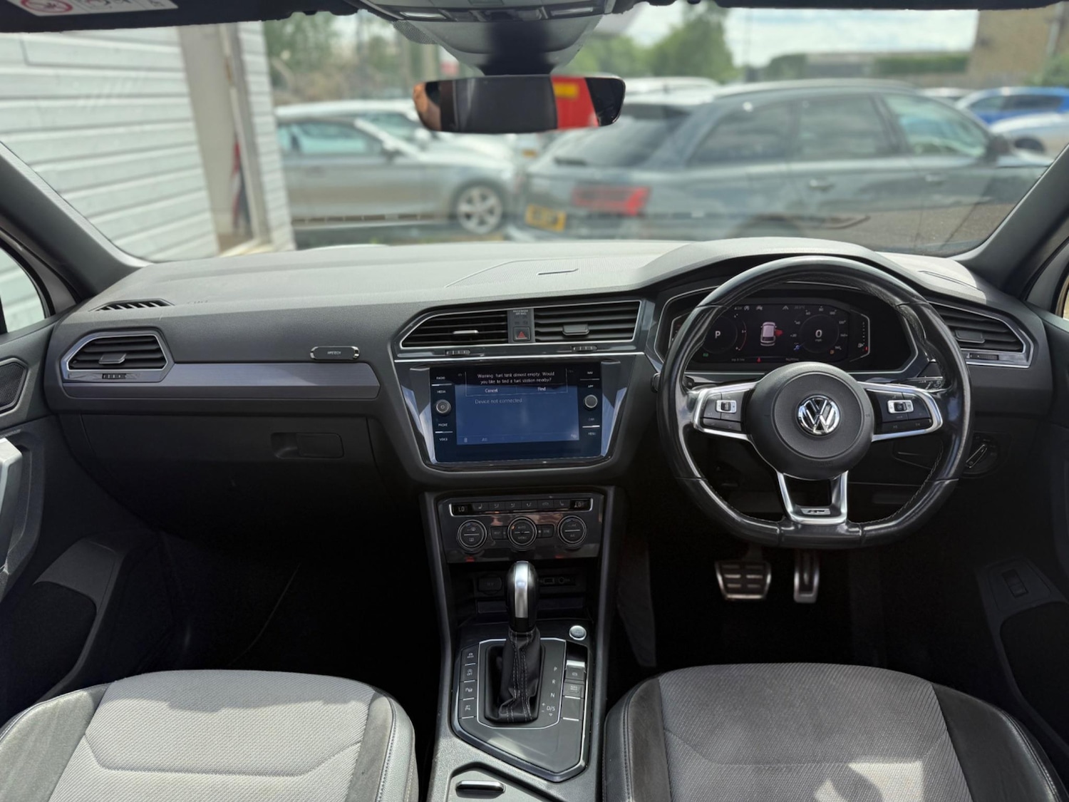 Used Volkswagen Tiguan for sale - 76994381: Photo 13