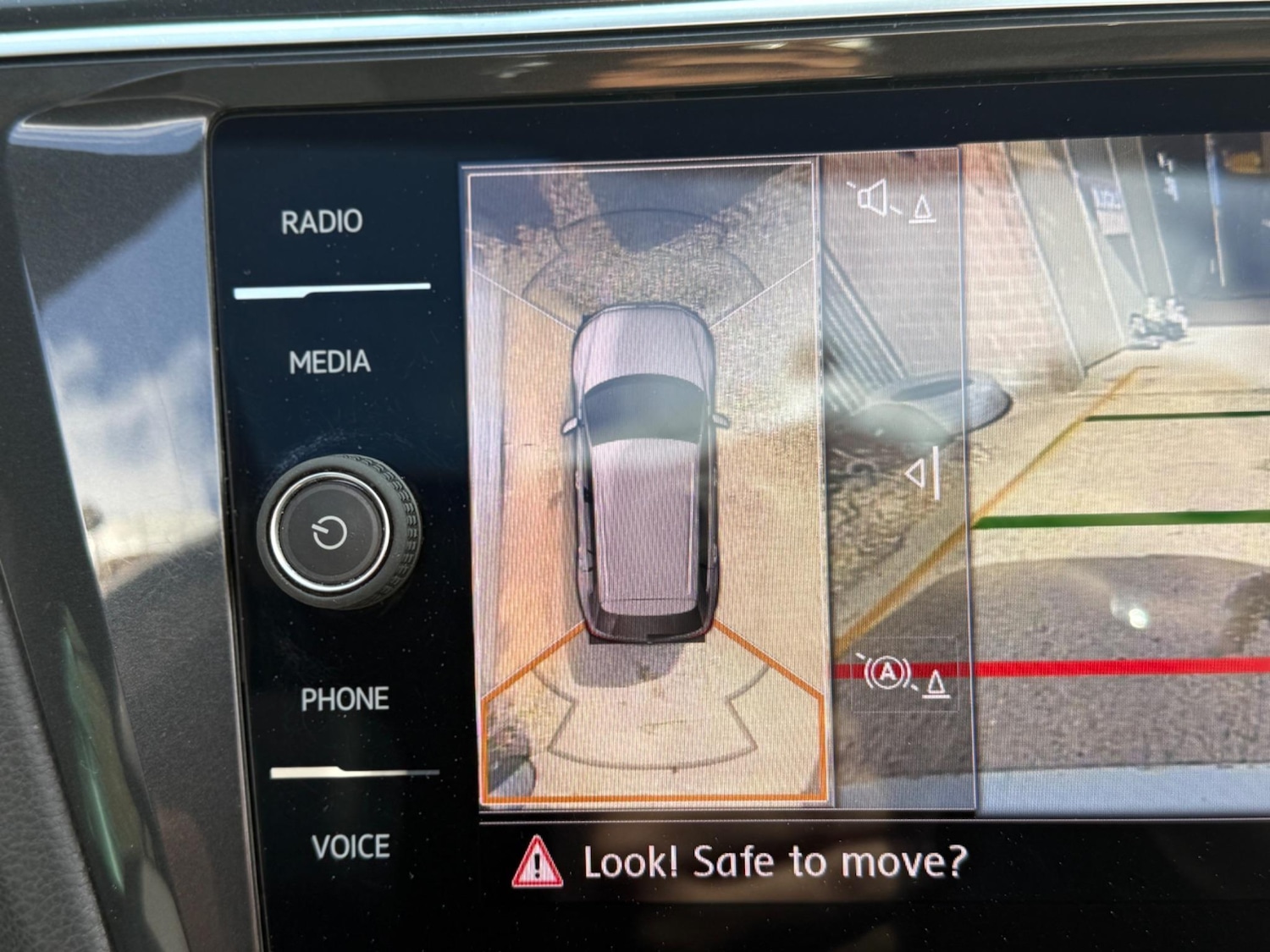 Used Volkswagen Tiguan for sale - 76994381: Photo 19