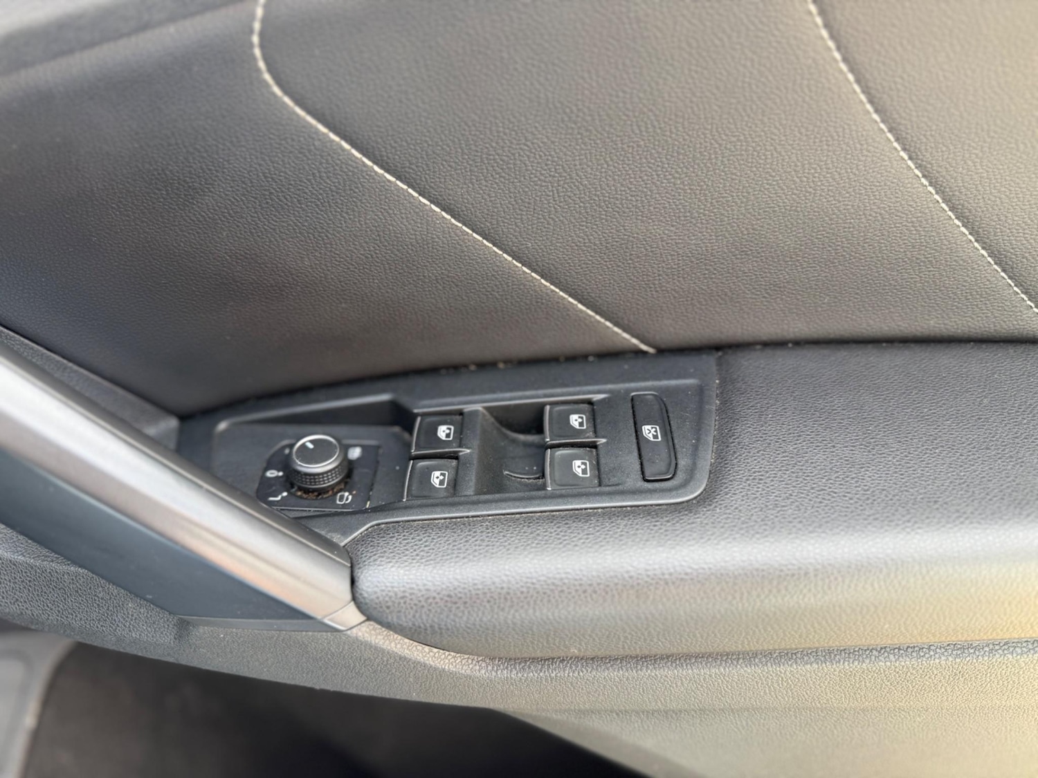 Used Volkswagen Tiguan for sale - 76994381: Photo 37