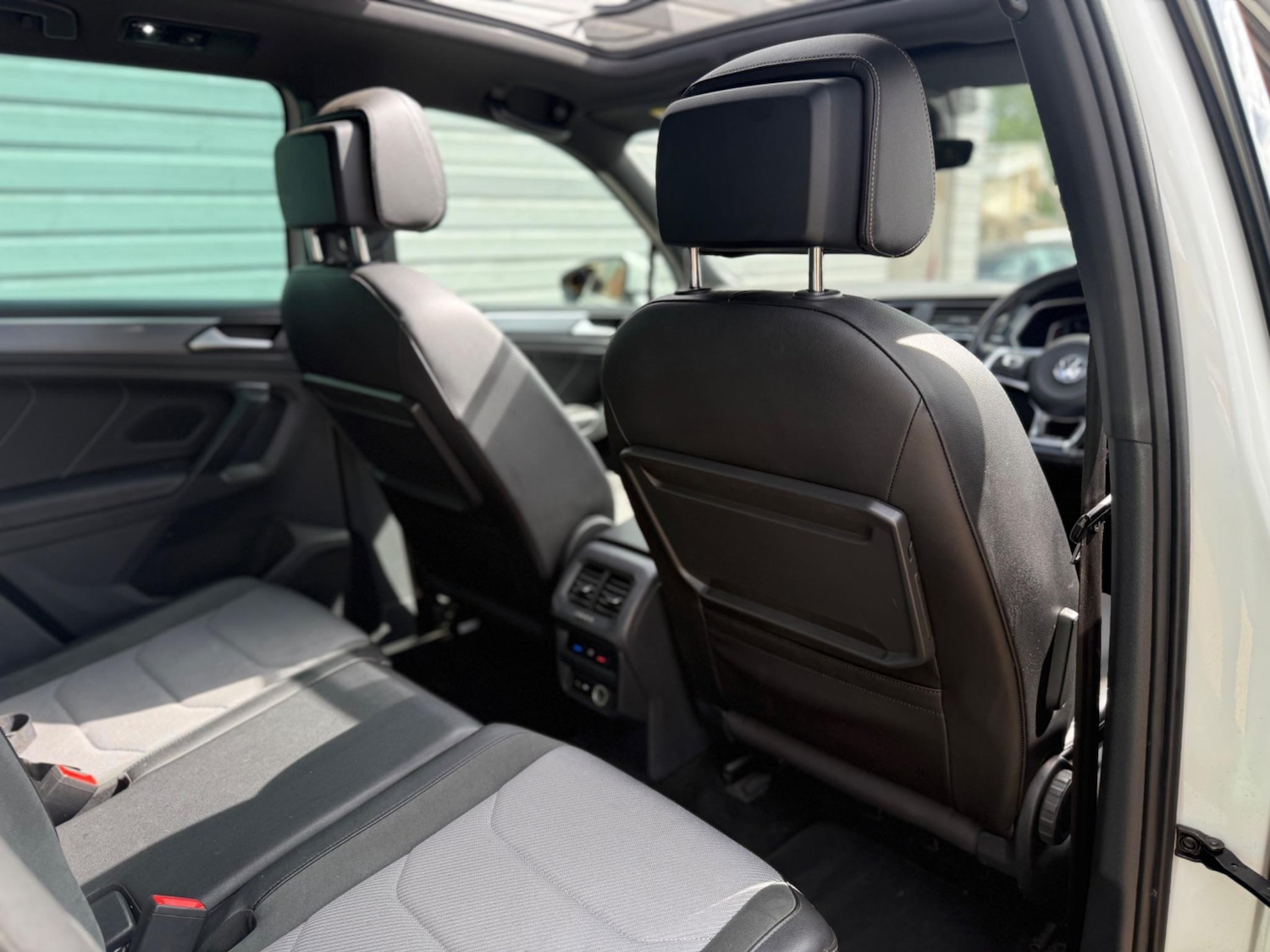 Used Volkswagen Tiguan for sale - 76994381: Photo 40