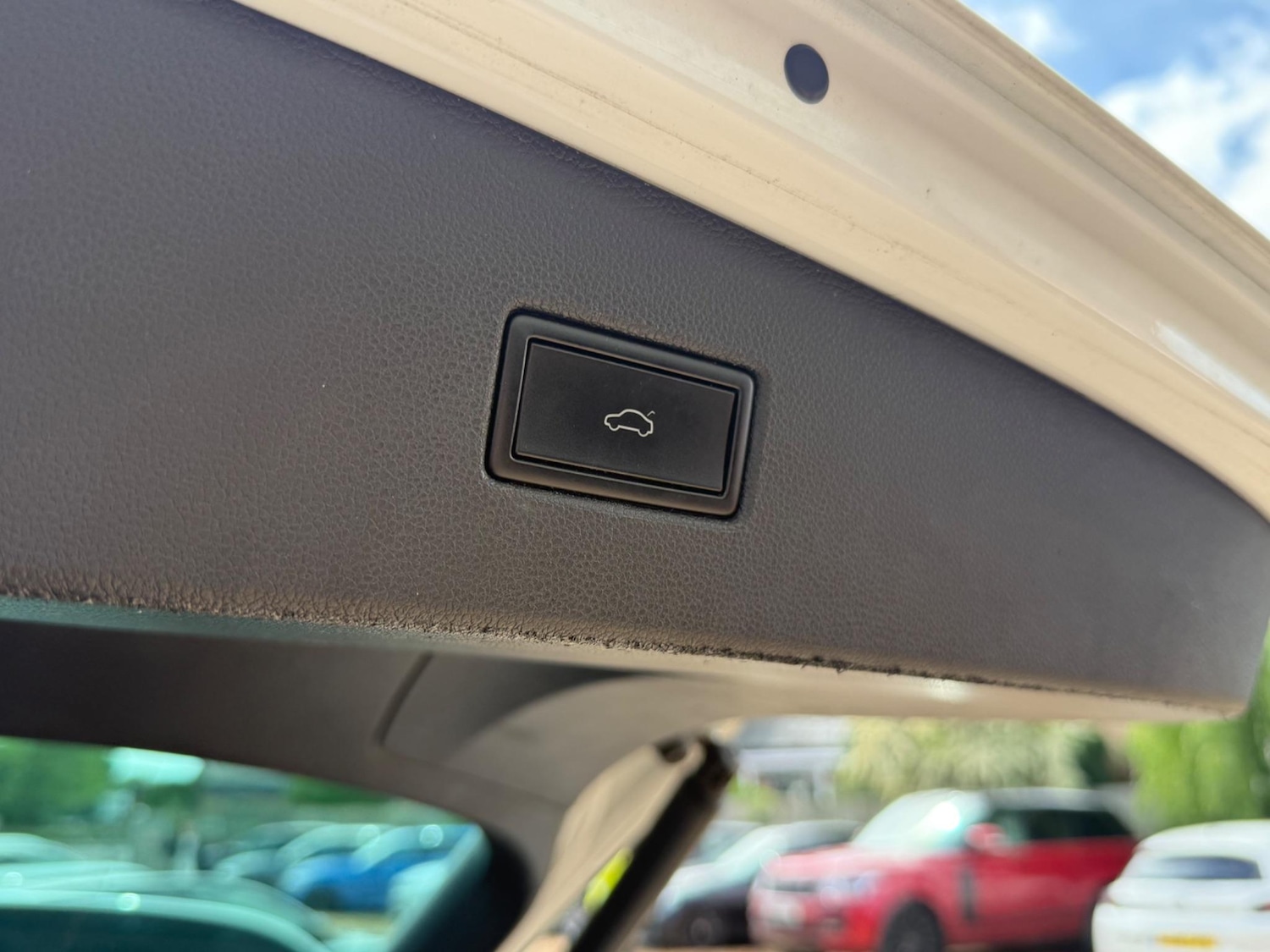 Used Volkswagen Tiguan for sale - 76994381: Photo 43