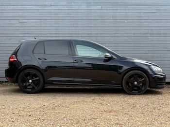 Used Volkswagen Golf 2014 for sale - 79540062: Photo