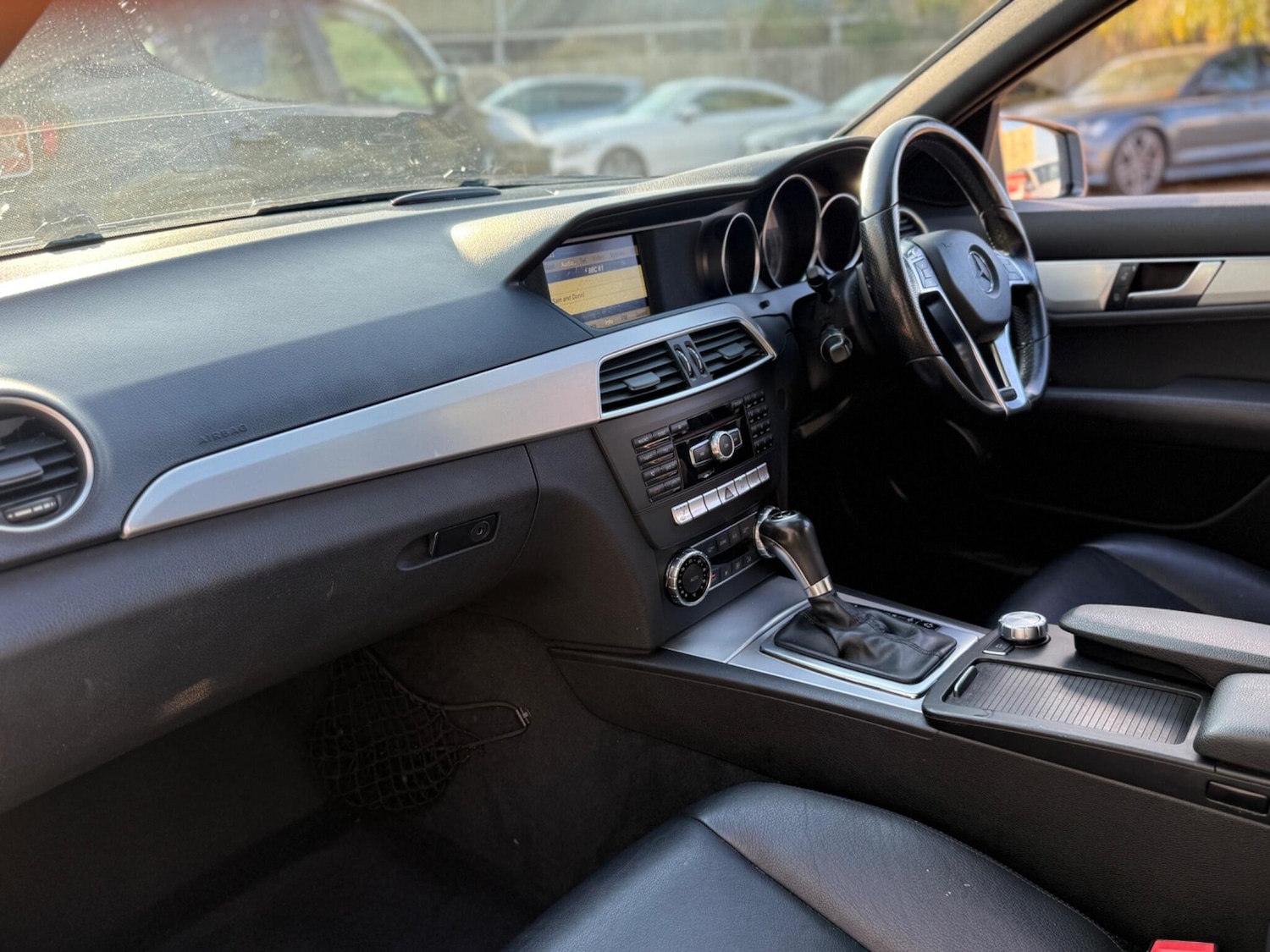 Used Mercedes-Benz C Class 2012 for sale - 76990327: Photo 25