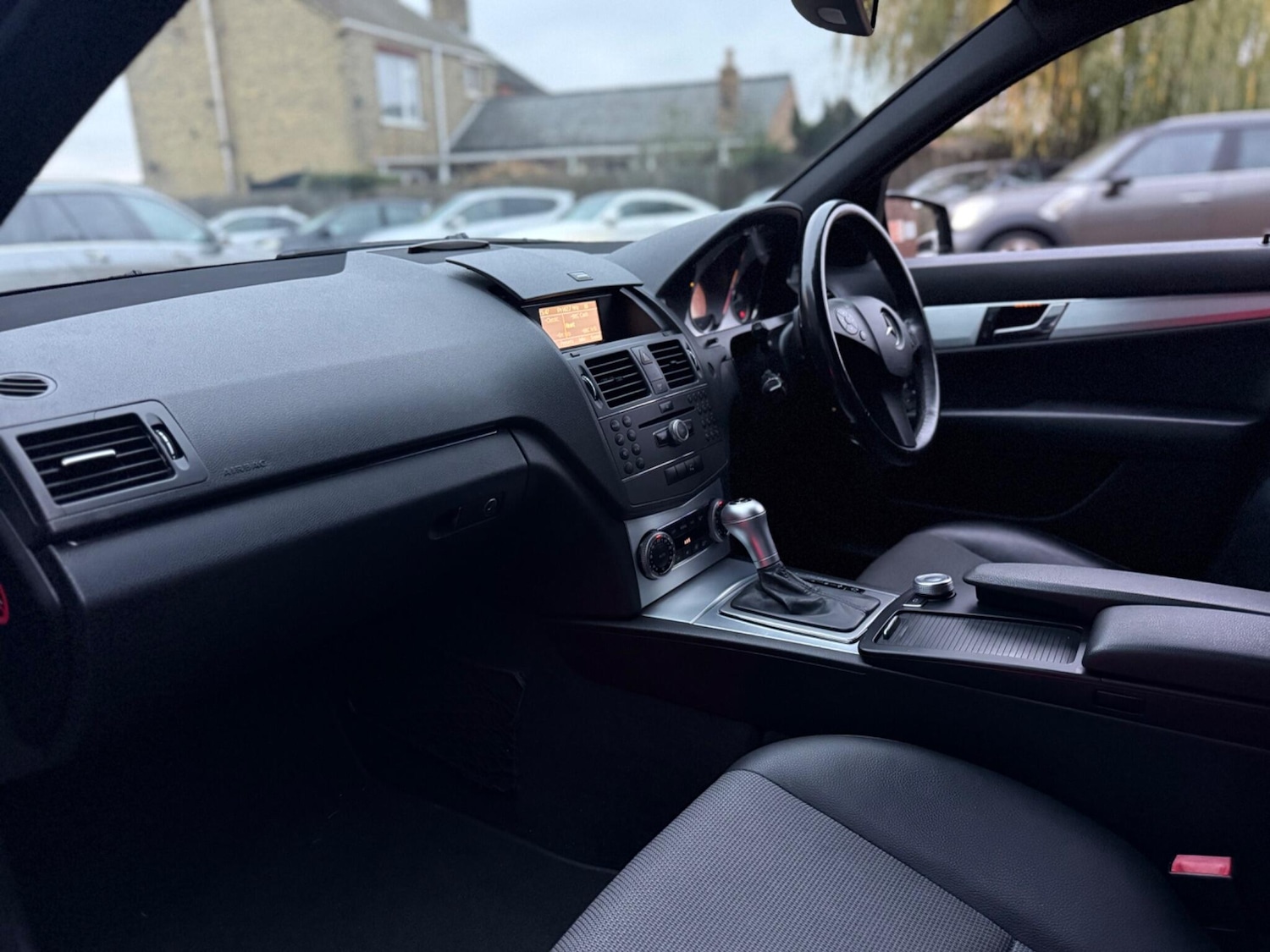 Used Mercedes-Benz C Class 2009 for sale - 76976519: Photo 12