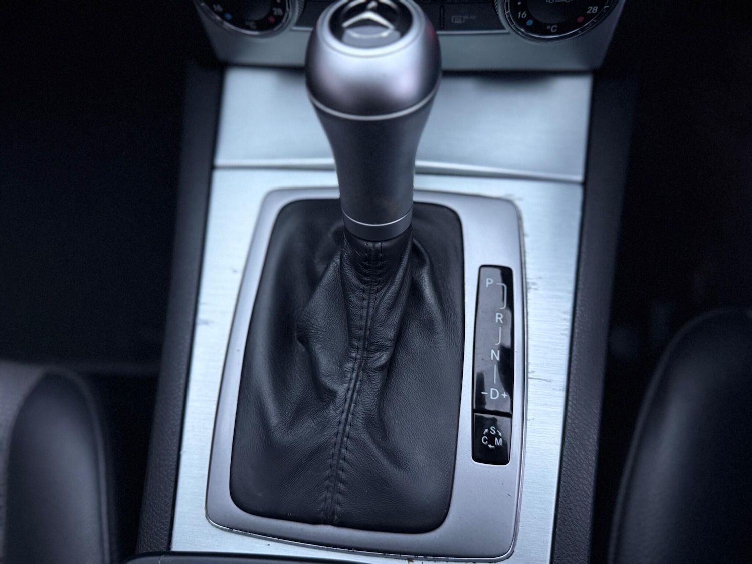 Used Mercedes-Benz C Class 2009 for sale - 76976519: Photo 14