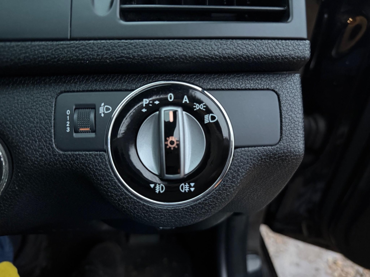 Used Mercedes-Benz C Class 2009 for sale - 76976519: Photo 22