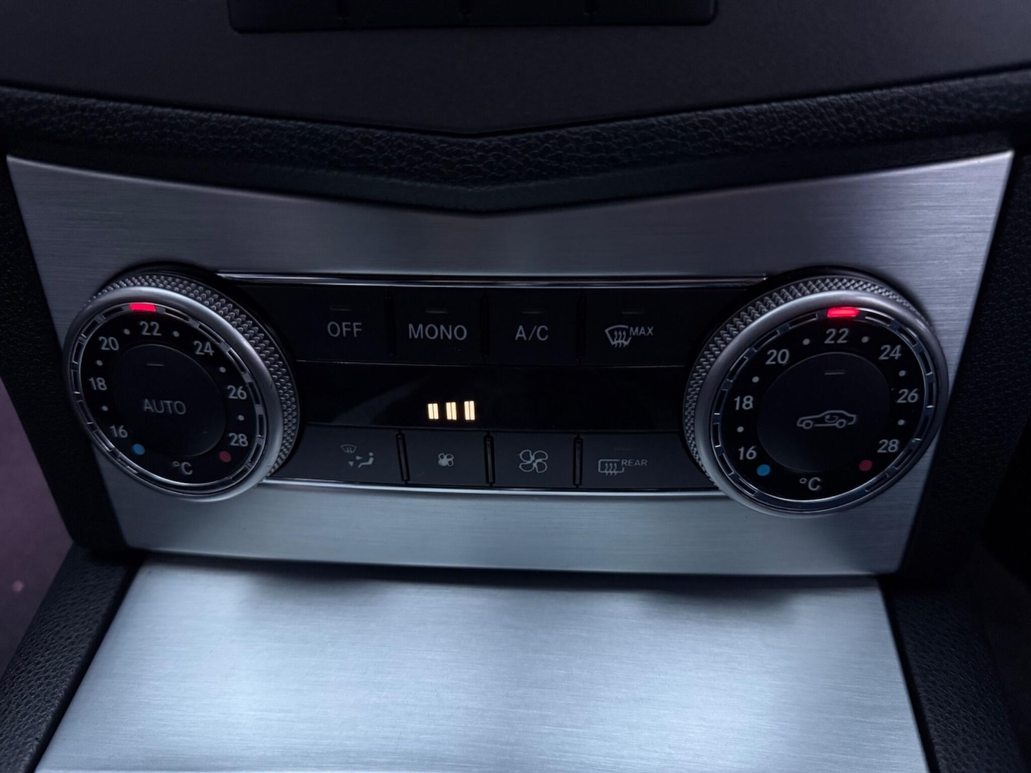 Used Mercedes-Benz C Class 2009 for sale - 76976519: Photo 25