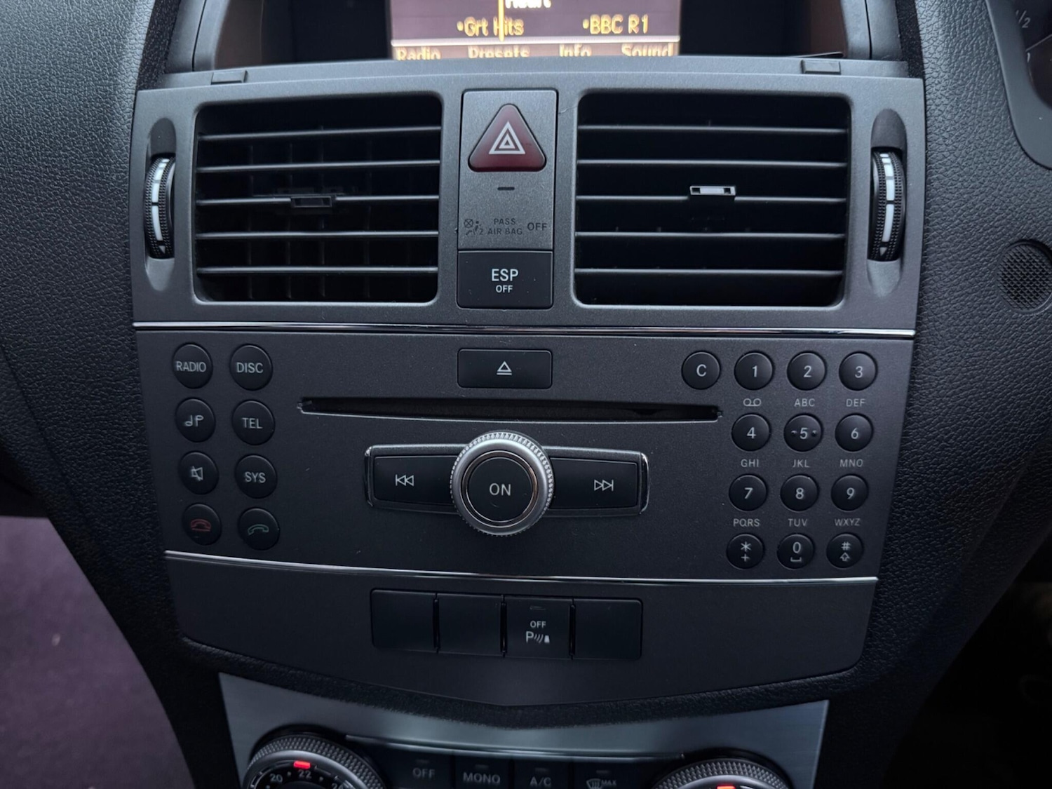 Used Mercedes-Benz C Class 2009 for sale - 76976519: Photo 32