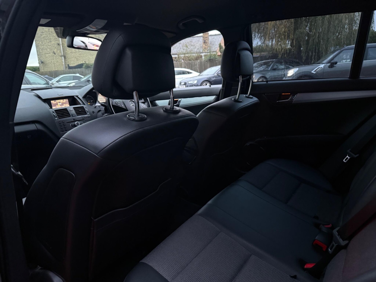 Used Mercedes-Benz C Class 2009 for sale - 76976519: Photo 36