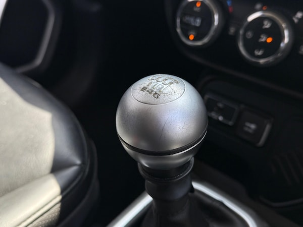 Used Jeep Renegade 2017 for sale - 75199801: Photo 29