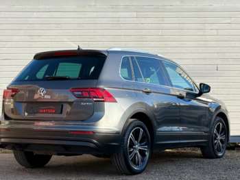 Used Volkswagen Tiguan 2017 for sale - 74096220: Photo