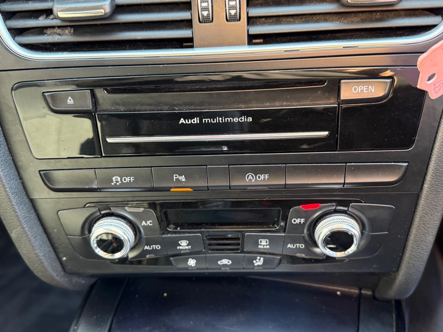 Used Audi A4 2015 for sale - 78147927: Photo 19