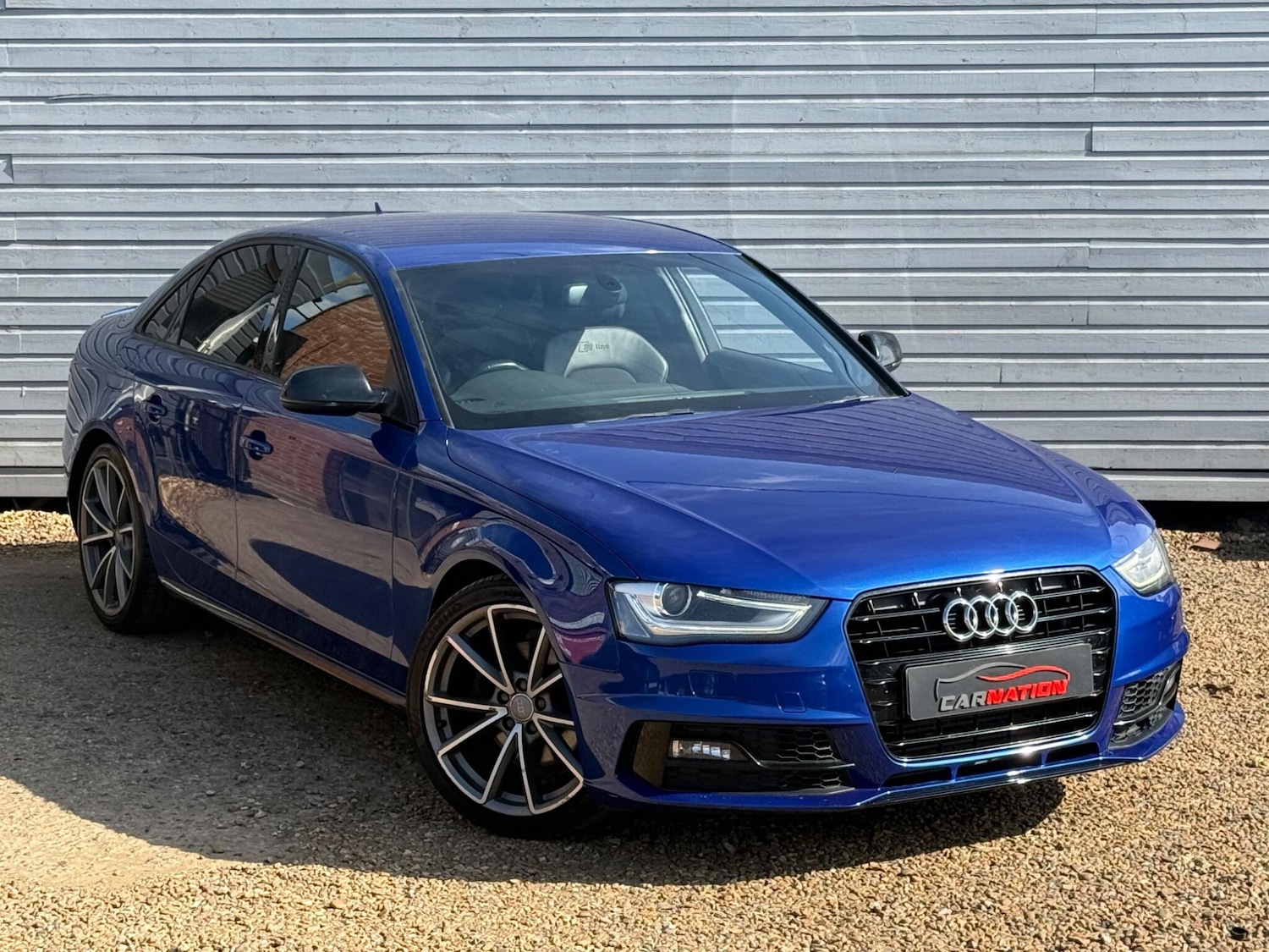 Used Audi A4 2015 for sale - 78147927: Photo 2