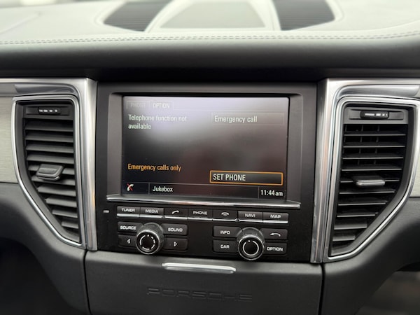 Used Porsche Macan 2015 for sale - 74699539: Photo 20