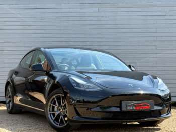 2020 (70) - Standard Range Plus Auto RWD 4dr
