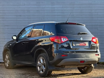 Used Suzuki Vitara 2016 for sale - 76976326: Photo