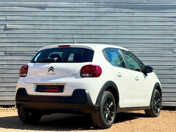 Used Citroen C3 2019 for sale - 79521628: Photo