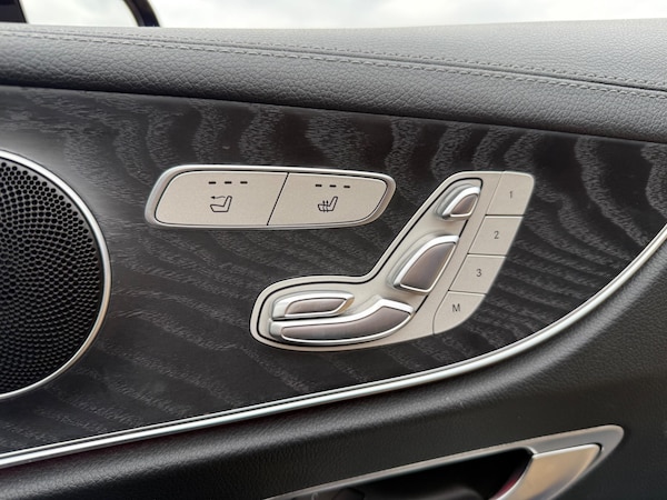 Used Mercedes-Benz E-Class 2021 for sale - 74585137: Photo 31
