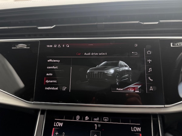 Used Audi SQ8 2020 for sale - 75258039: Photo 27