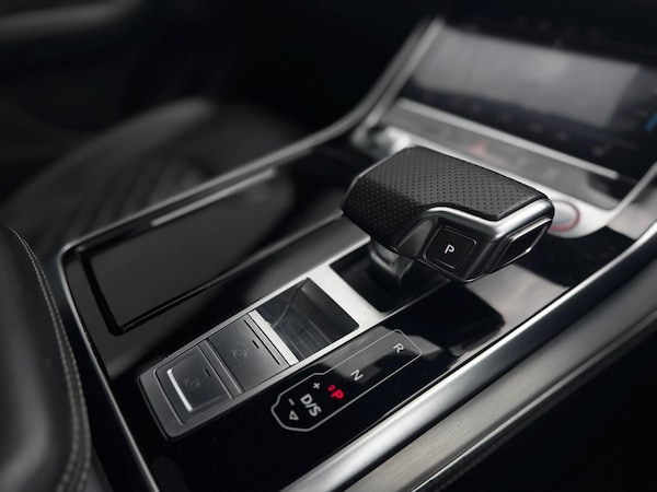 Used Audi SQ8 2020 for sale - 75258039: Photo 30