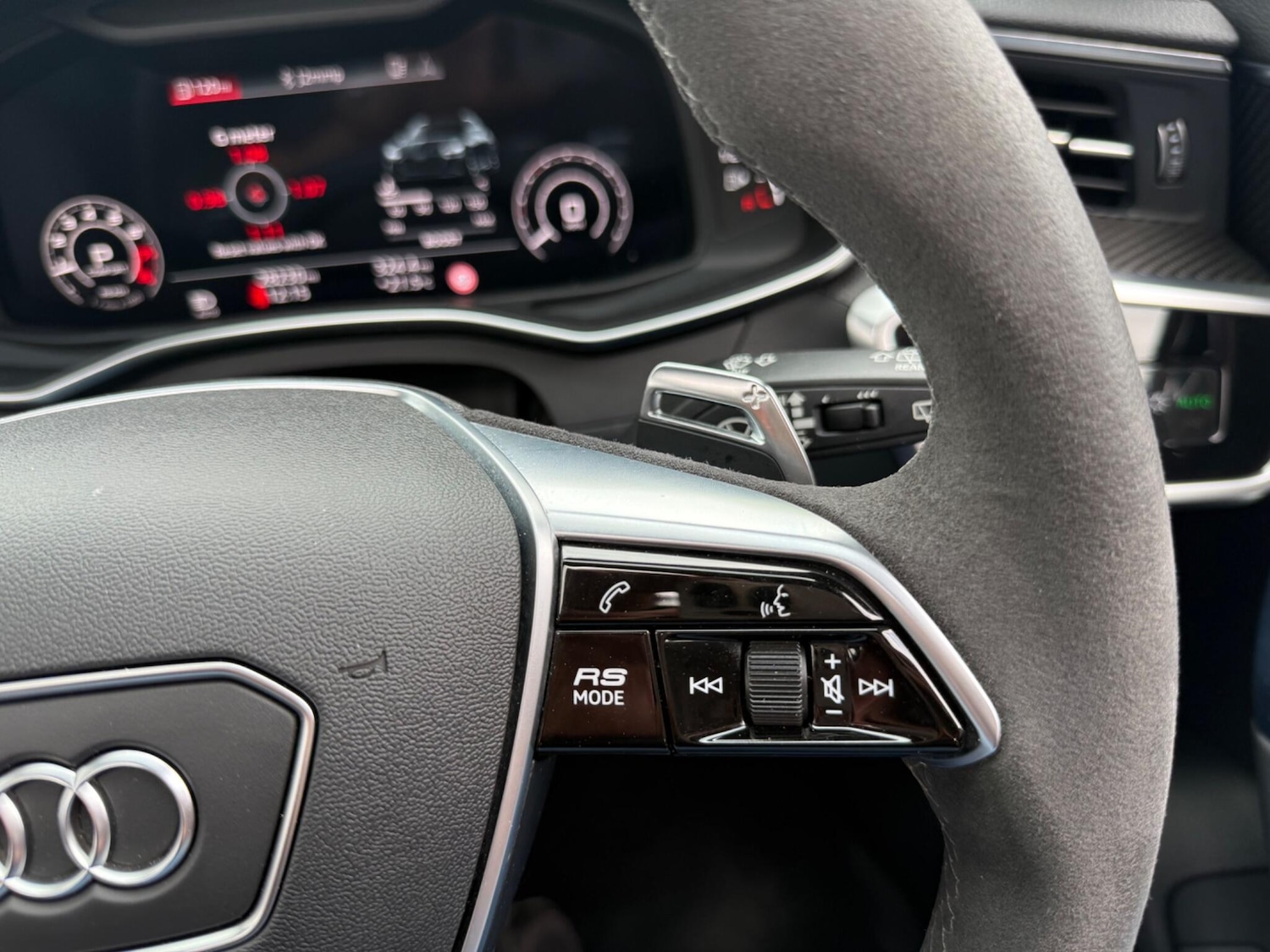 Used Audi RS6 Avant for sale - 76988072: Photo 19