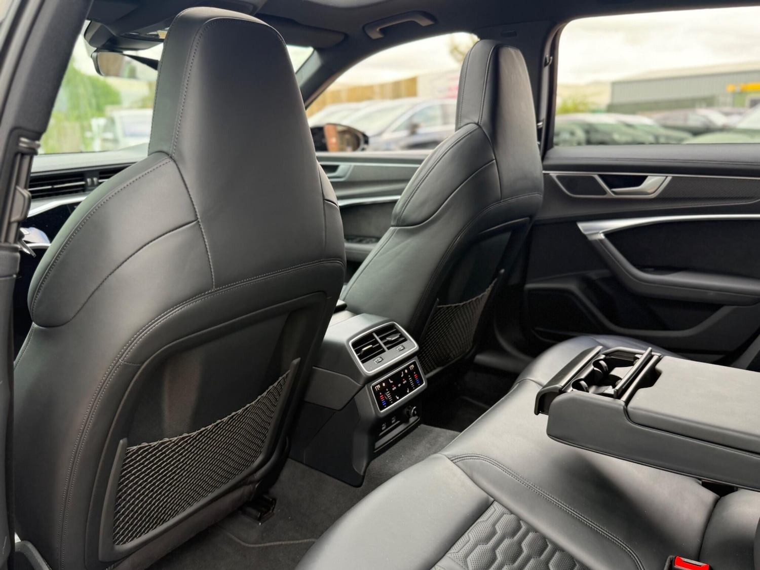 Used Audi RS6 Avant for sale - 76988072: Photo 42