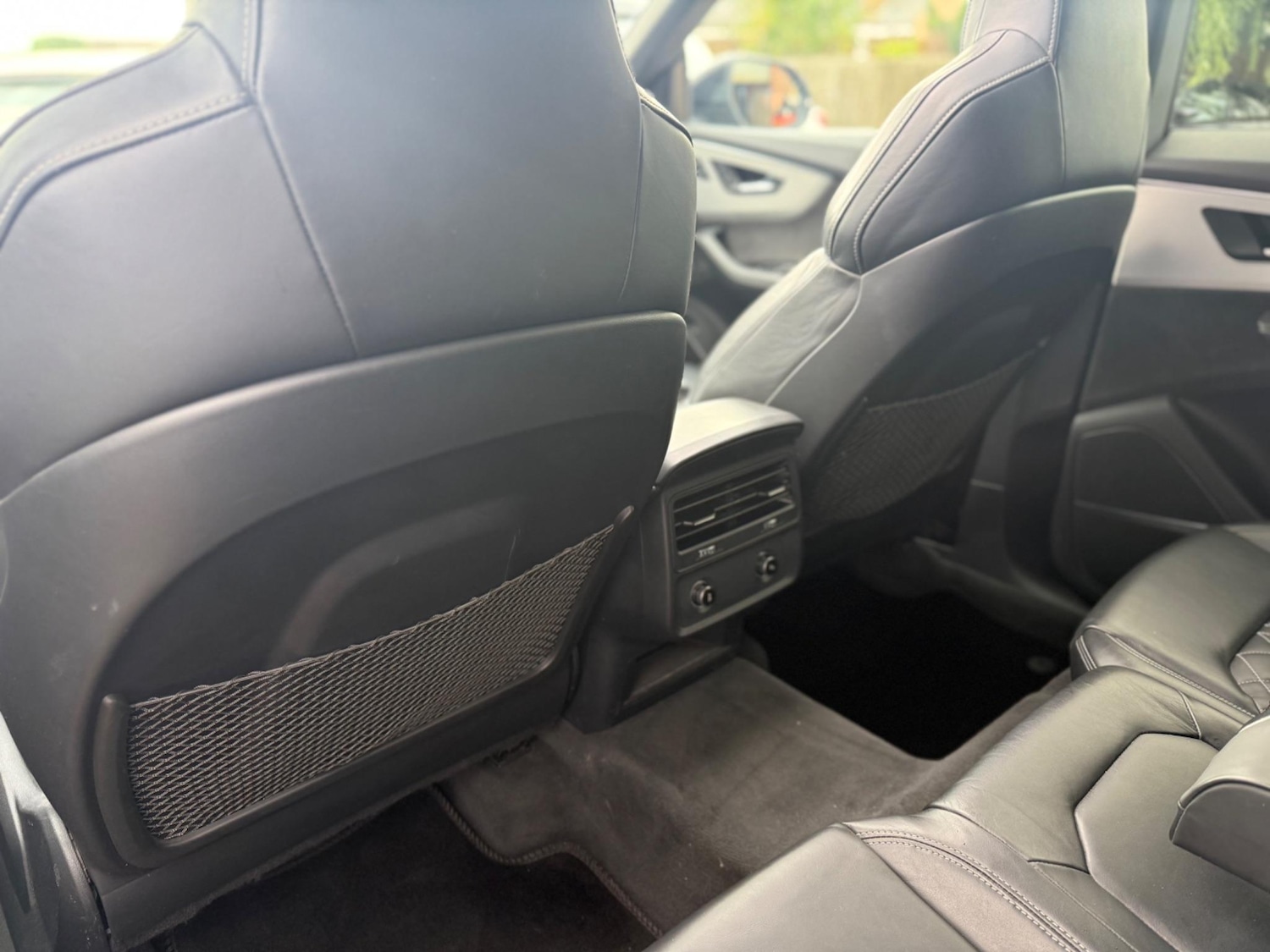 Used Mercedes-Benz E Class 2020 for sale - 76987631: Photo 42