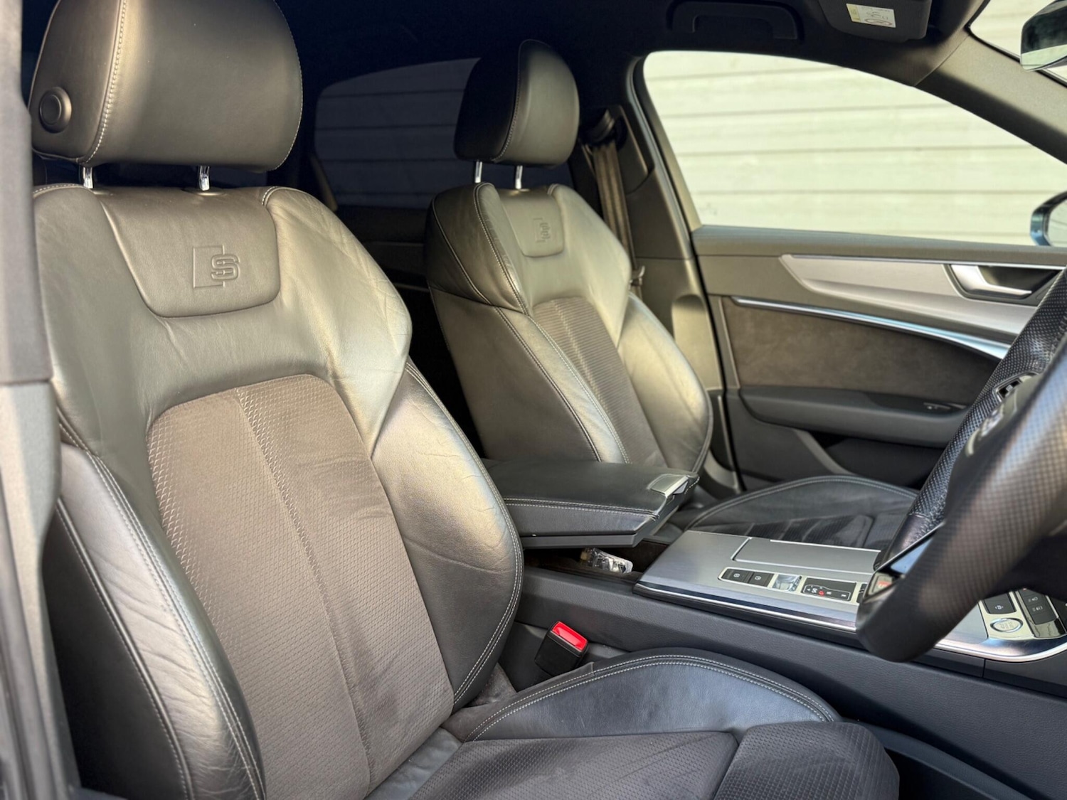 Used Audi A6 Saloon 2019 for sale - 76283854: Photo 16