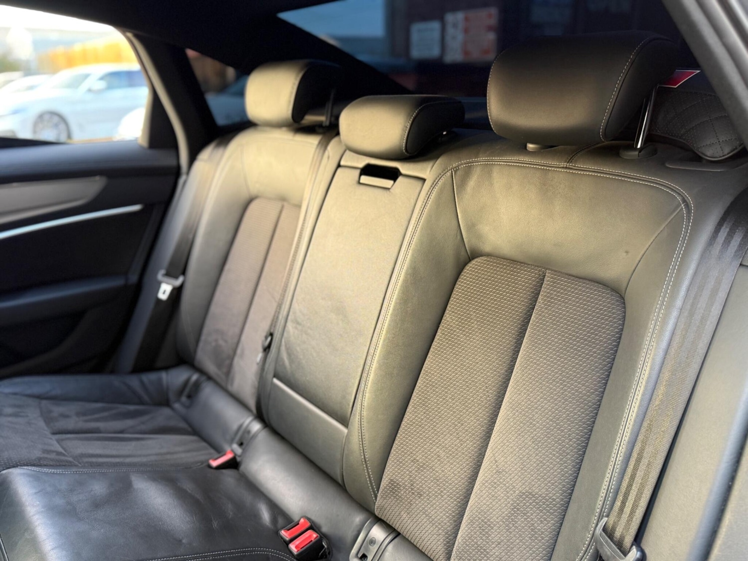 Used Audi A6 Saloon 2019 for sale - 76283854: Photo 22