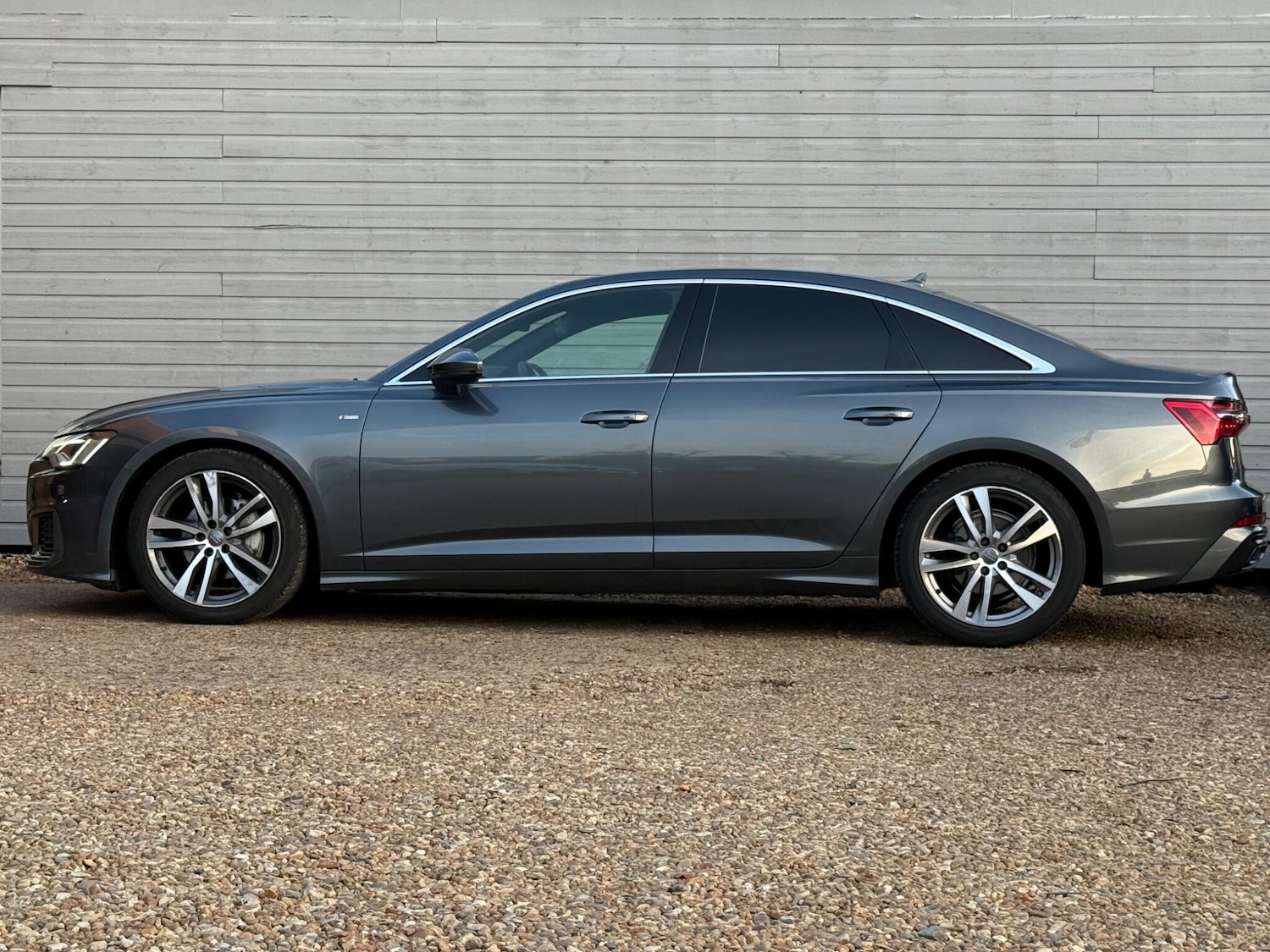 Used Audi A6 Saloon 2019 for sale - 76283854: Photo 6