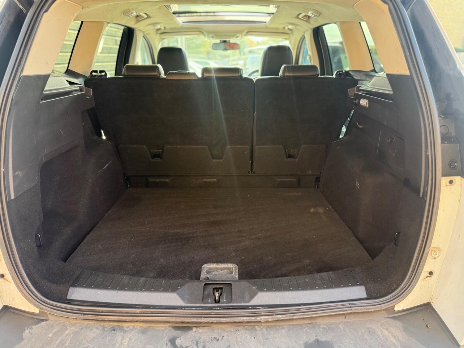 Used Ford Kuga 2014 for sale - 76283580: Photo 17