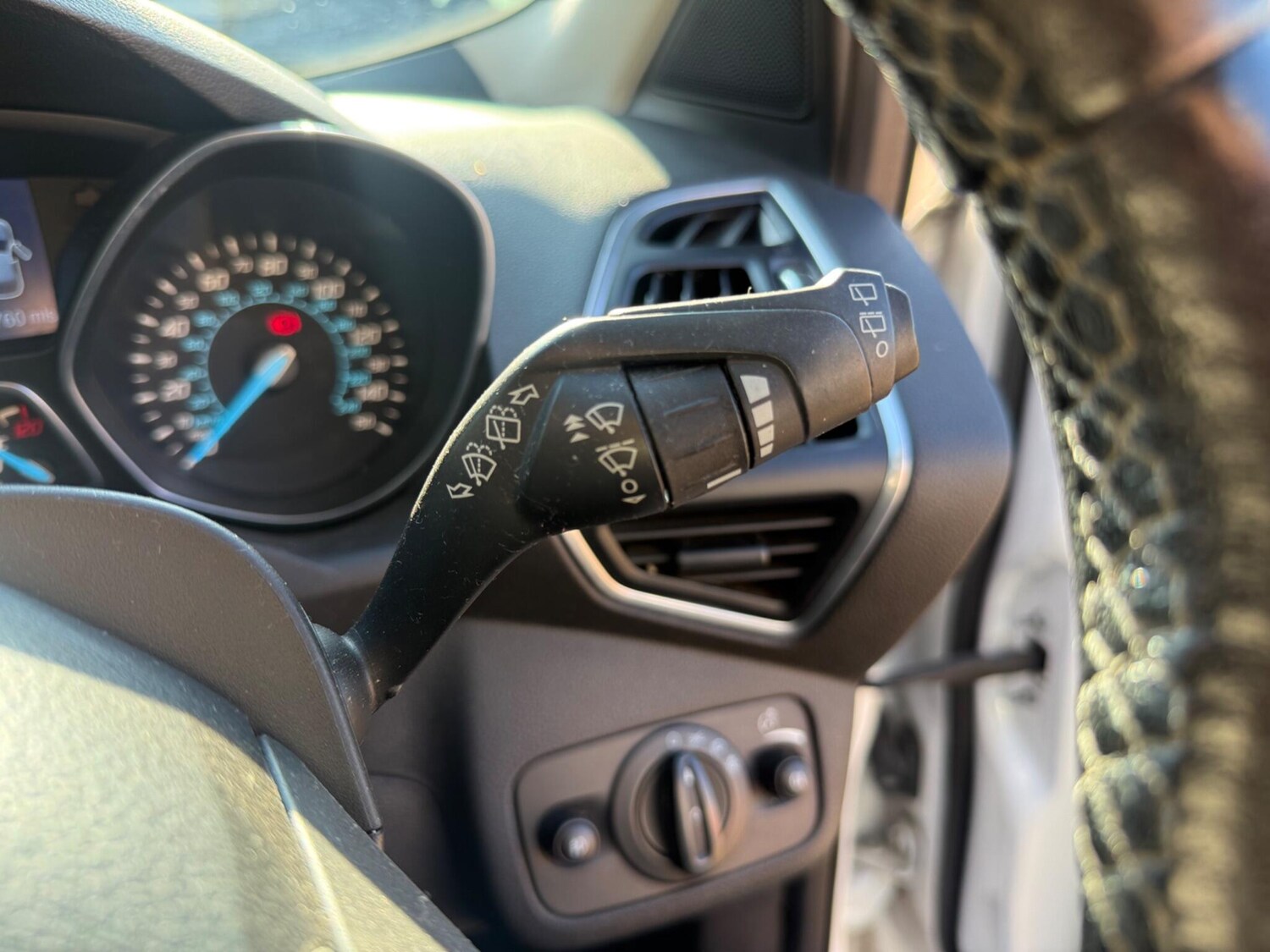 Used Ford Kuga 2014 for sale - 76283580: Photo 31