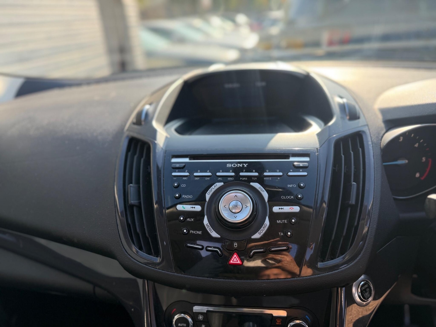 Used Ford Kuga 2014 for sale - 76283580: Photo 34