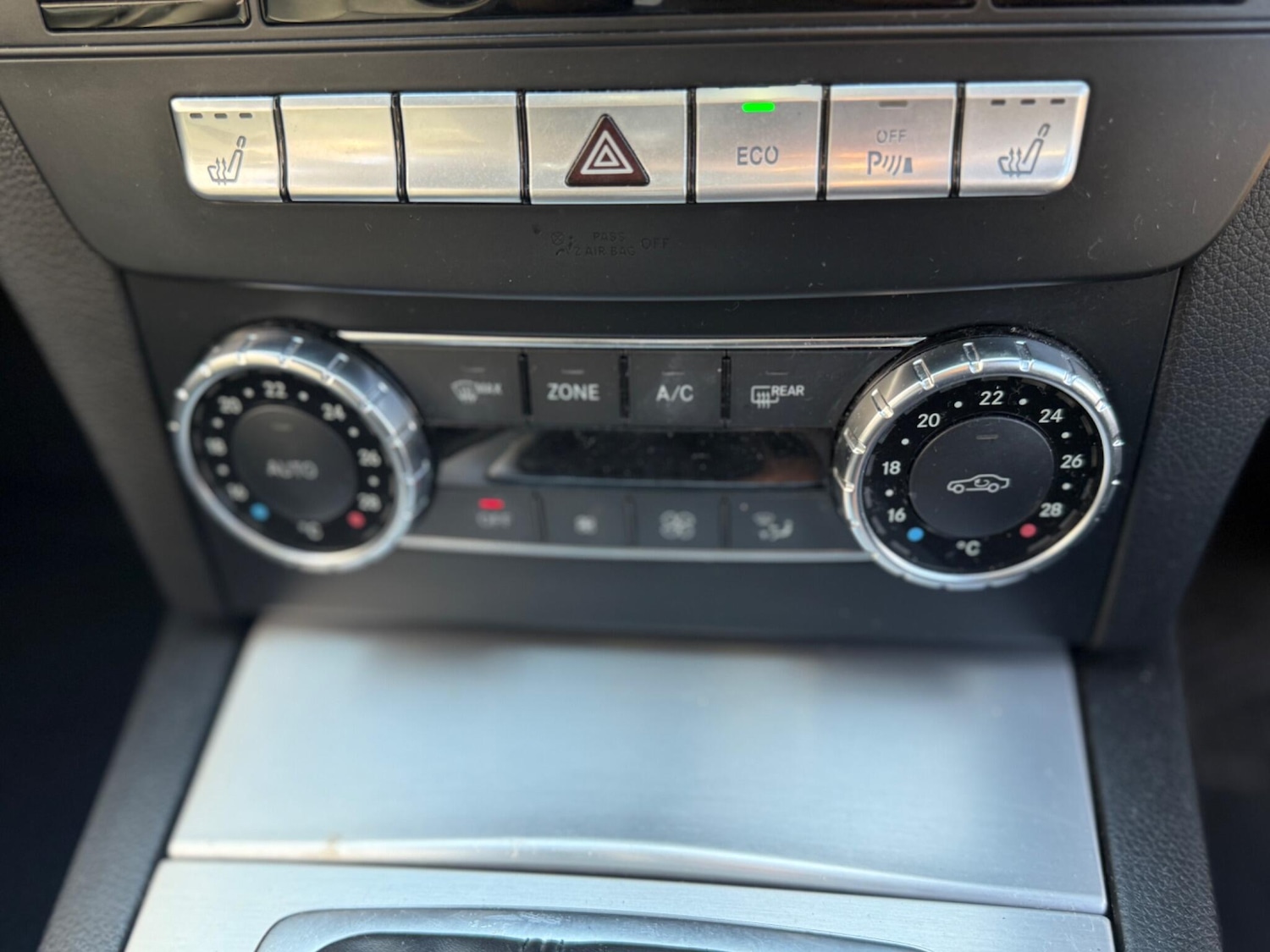 Used Mercedes-Benz C Class 2012 for sale - 76283733: Photo 37