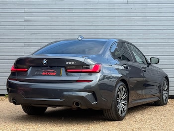 Used BMW 3 Series 2019 for sale - 75200196: Photo