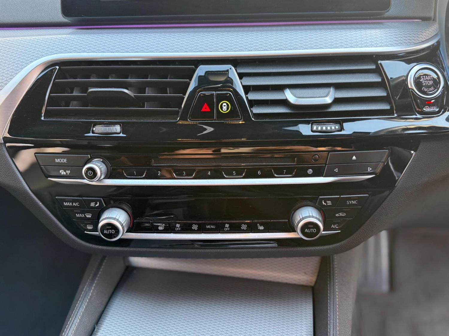 Used BMW 5 Series 2017 for sale - 76989341: Photo 40