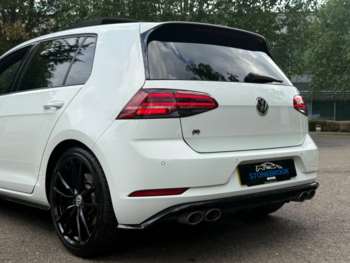 Used Volkswagen Golf 2019 for sale - 74632065: Photo