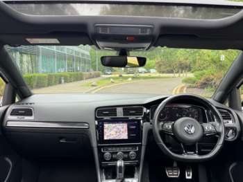 Used Volkswagen Golf 2019 for sale - 74934698: Photo
