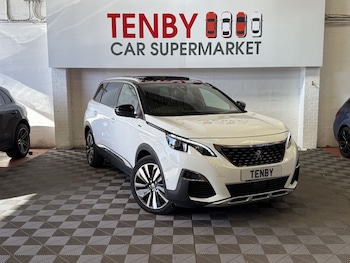 Peugeot - 5008