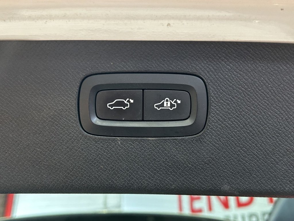 Used Volvo XC90 2017 for sale - 77110360: Photo 18