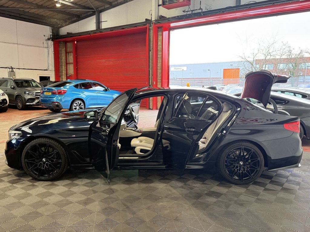 Used BMW 5 Series 2017 for sale - 77313535: Photo 12