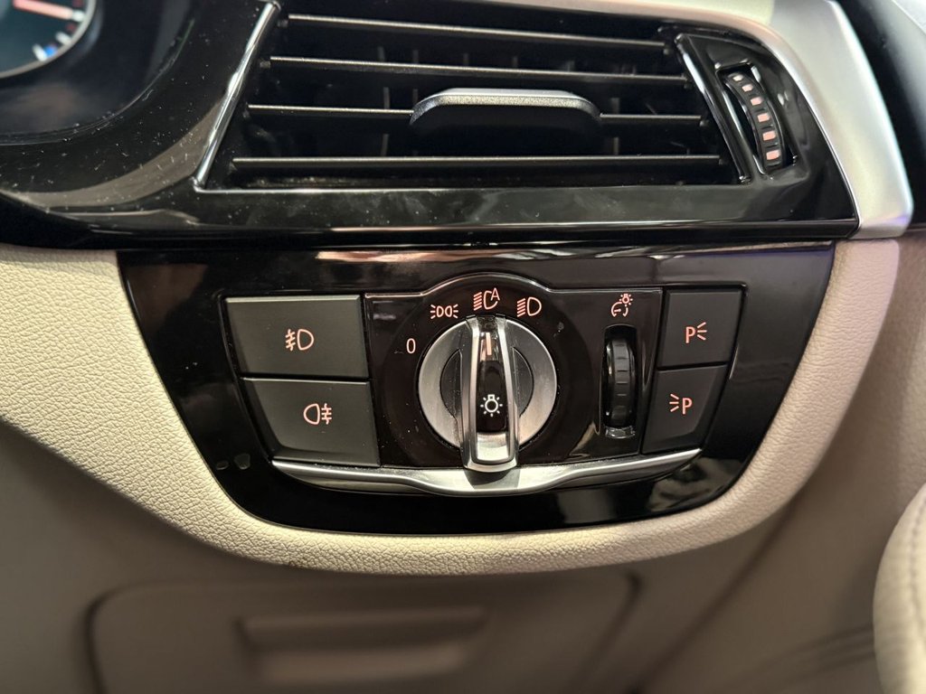 Used BMW 5 Series 2017 for sale - 77313535: Photo 39