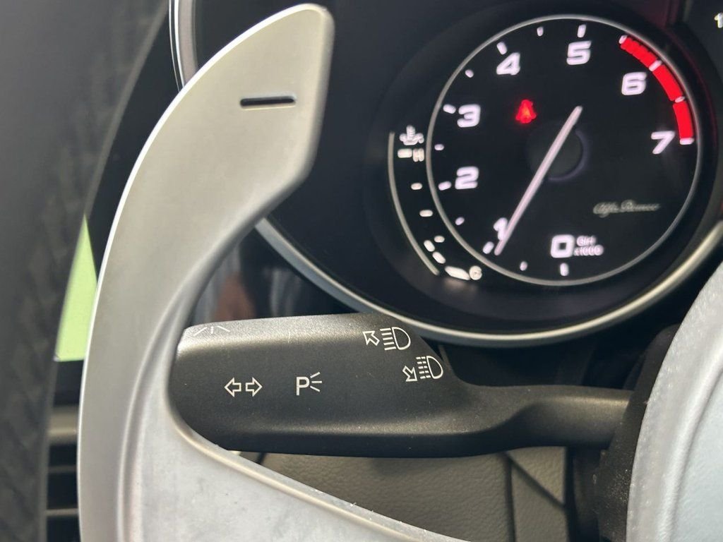 Used Alfa Romeo Giulia 2018 for sale - 76080986: Photo 35