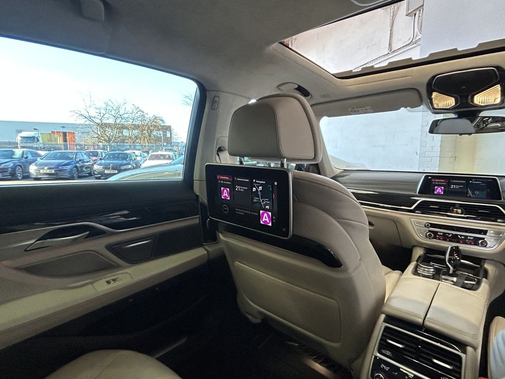 Used BMW 7 Series 2019 for sale - 76654991: Photo 39