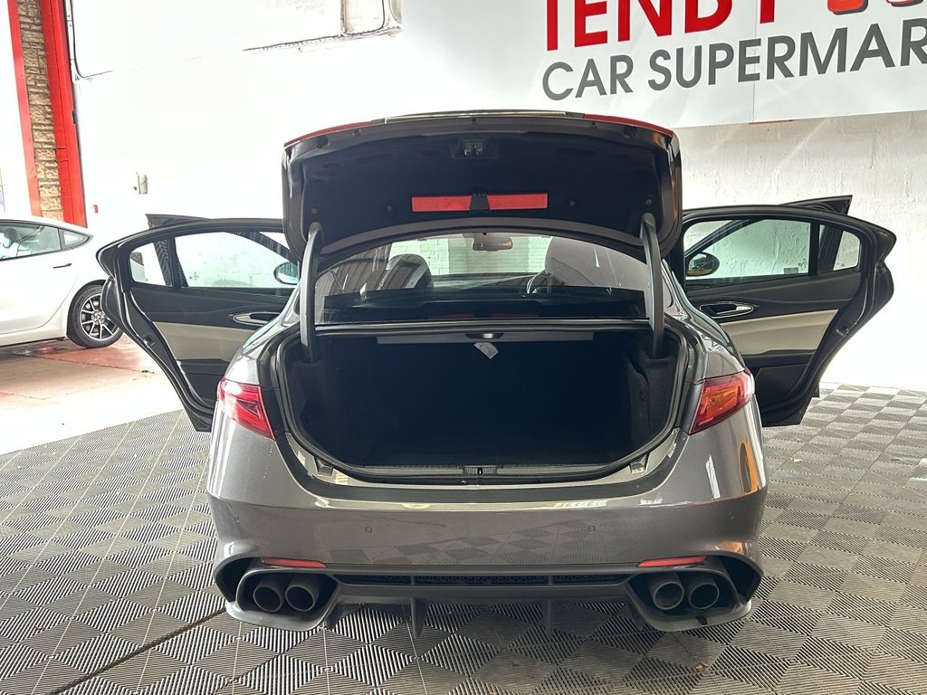 Used Alfa Romeo Giulia 2018 for sale - 76333851: Photo 24
