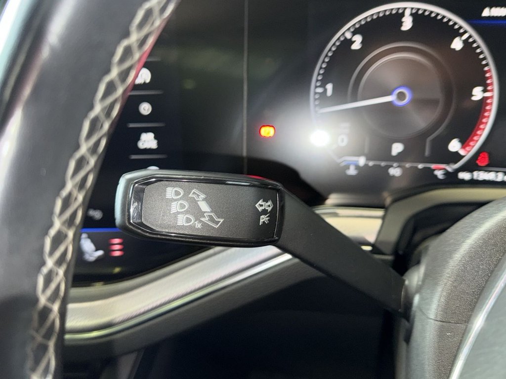 Used Volkswagen Touareg 2019 for sale - 77014279: Photo 40