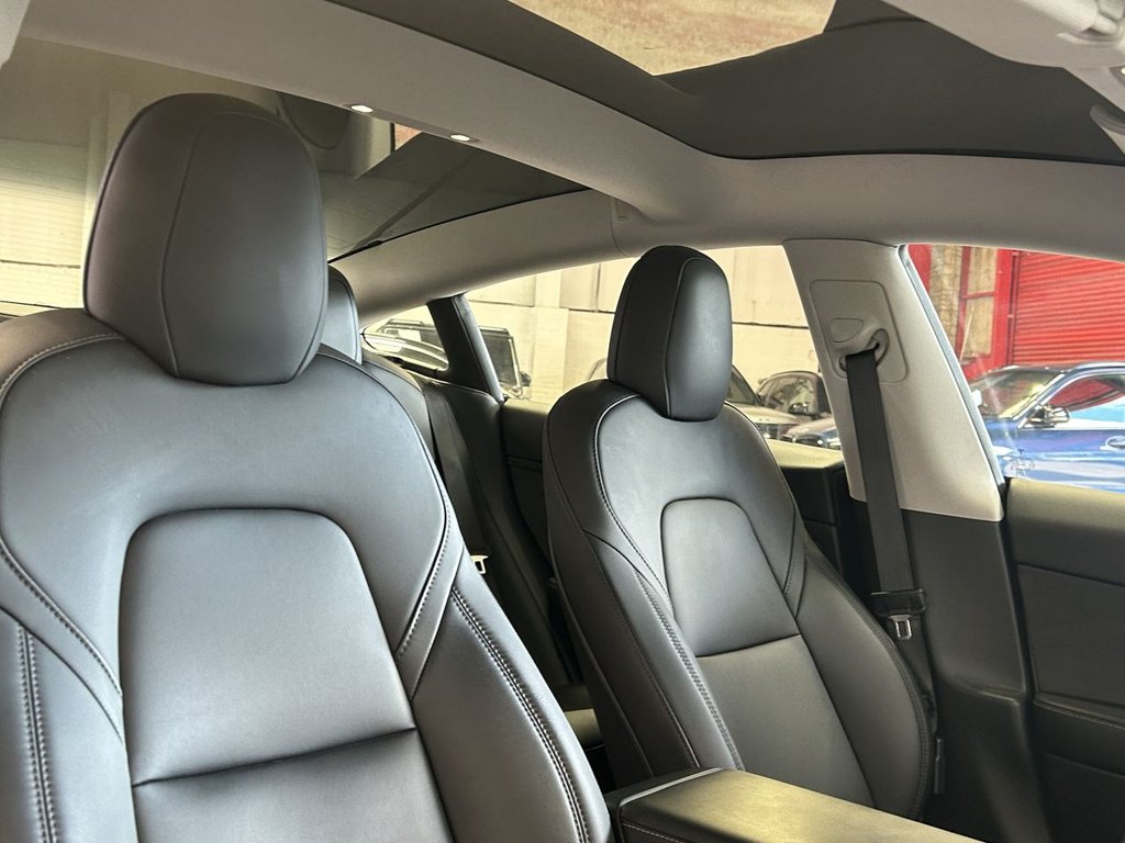 Used Tesla Model 3 2022 for sale - 75998057: Photo 32