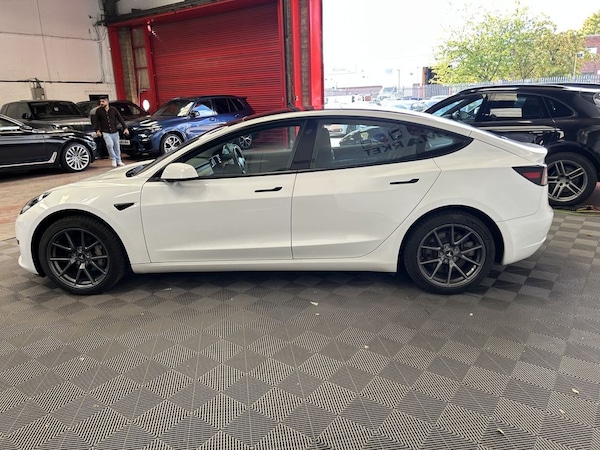 Used Tesla Model 3 2022 for sale - 75998057: Photo 6